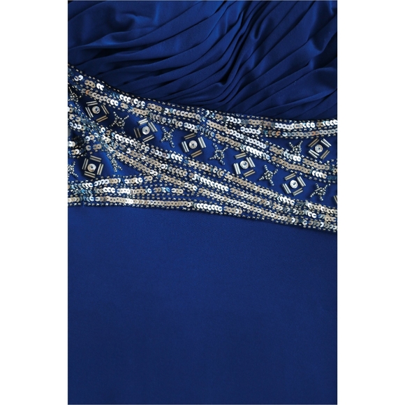 Laura | One-shoulder Gown - Picture 4 of 4